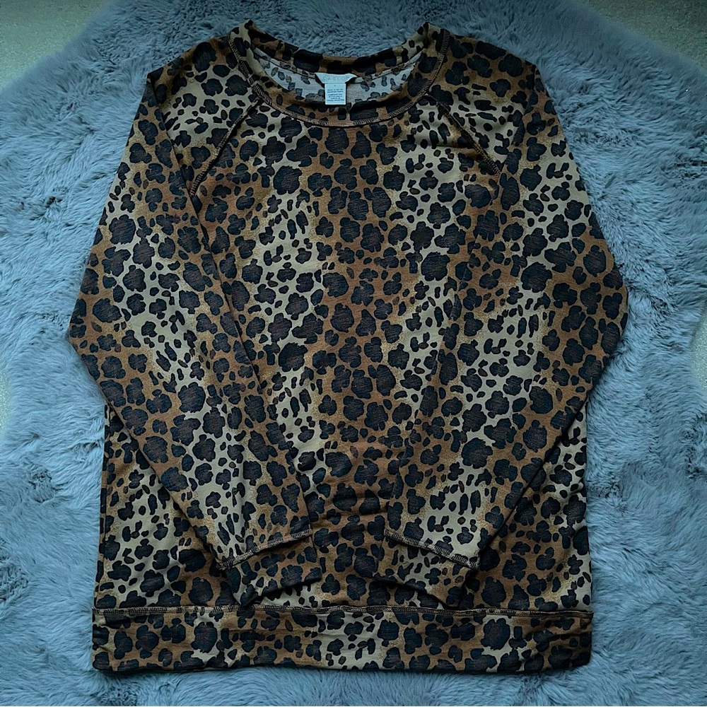 Caslon NWOT Women’s Long-Sleeve Crewneck Sweatshirt Leapord Print Size Large